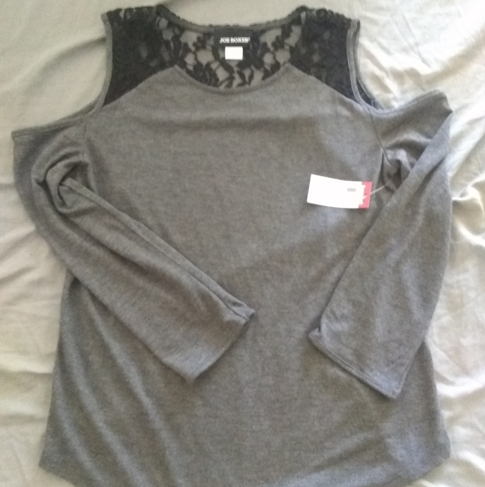 NWT Joe Boxer Cold Shoulder Top, Sz S